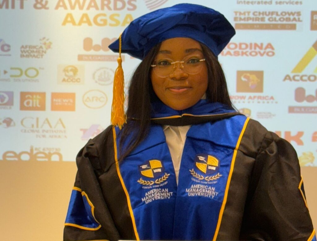 Maravilha Kapaia distinguida em Londres pela American Management University